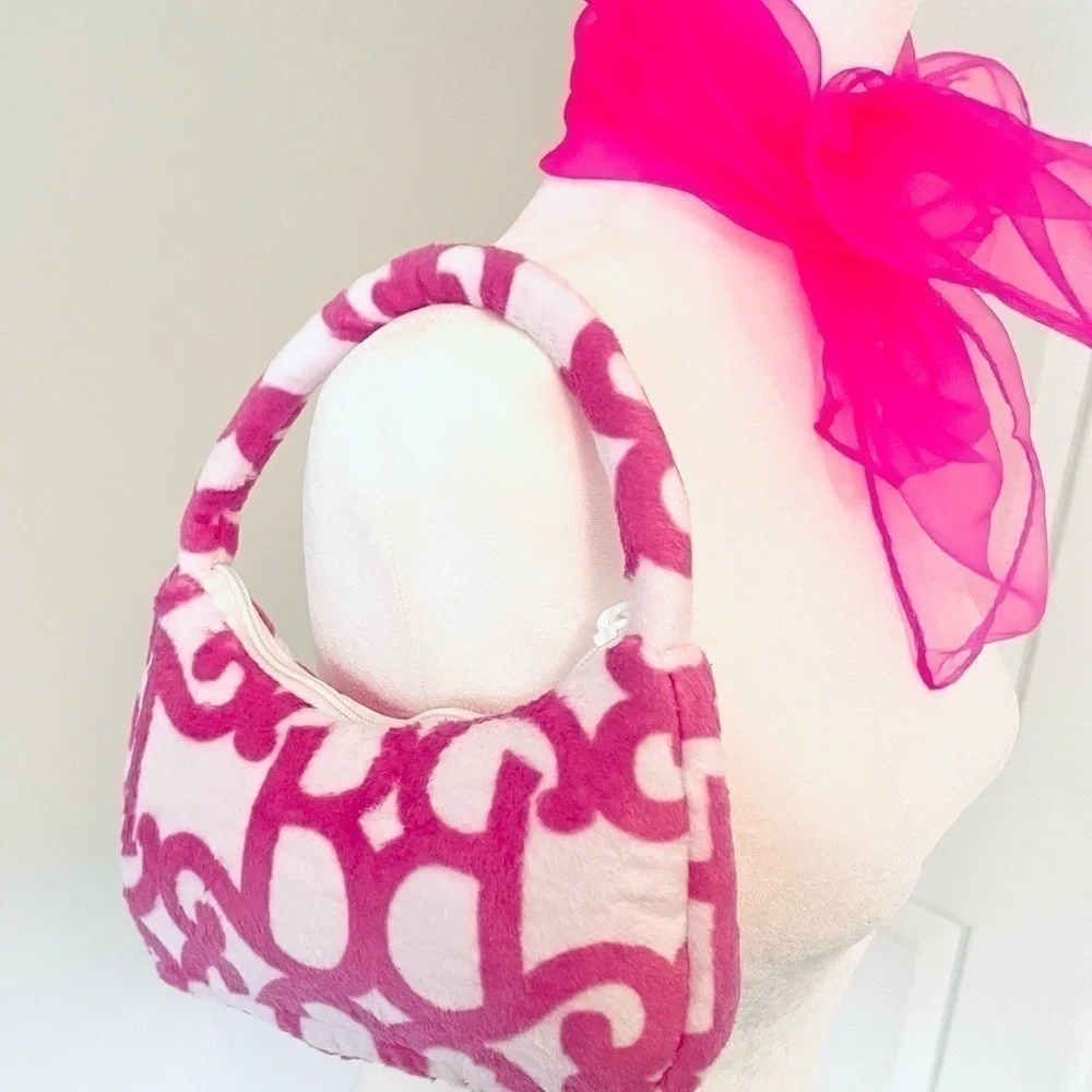 NWOT Barbie Style Girls Bag - Shoulder Purse - Pink Fur Soft